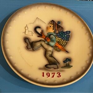 MJ Hummel Vintage 1973 Annual Plate